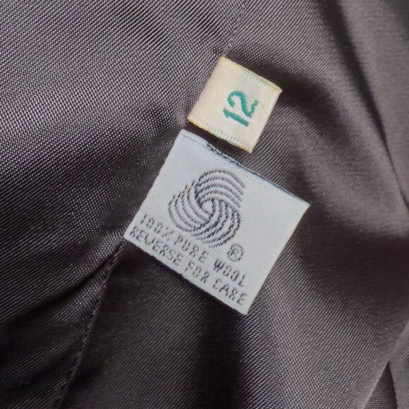 Austin Reed Black Wool Gold Two Button Blazer Matching Skirt Suit Womens 12 - Picture 5 of 16
